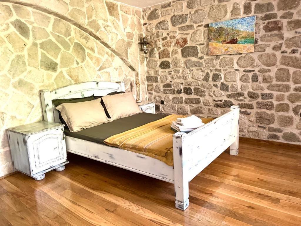 Una Apartments Апартаменти